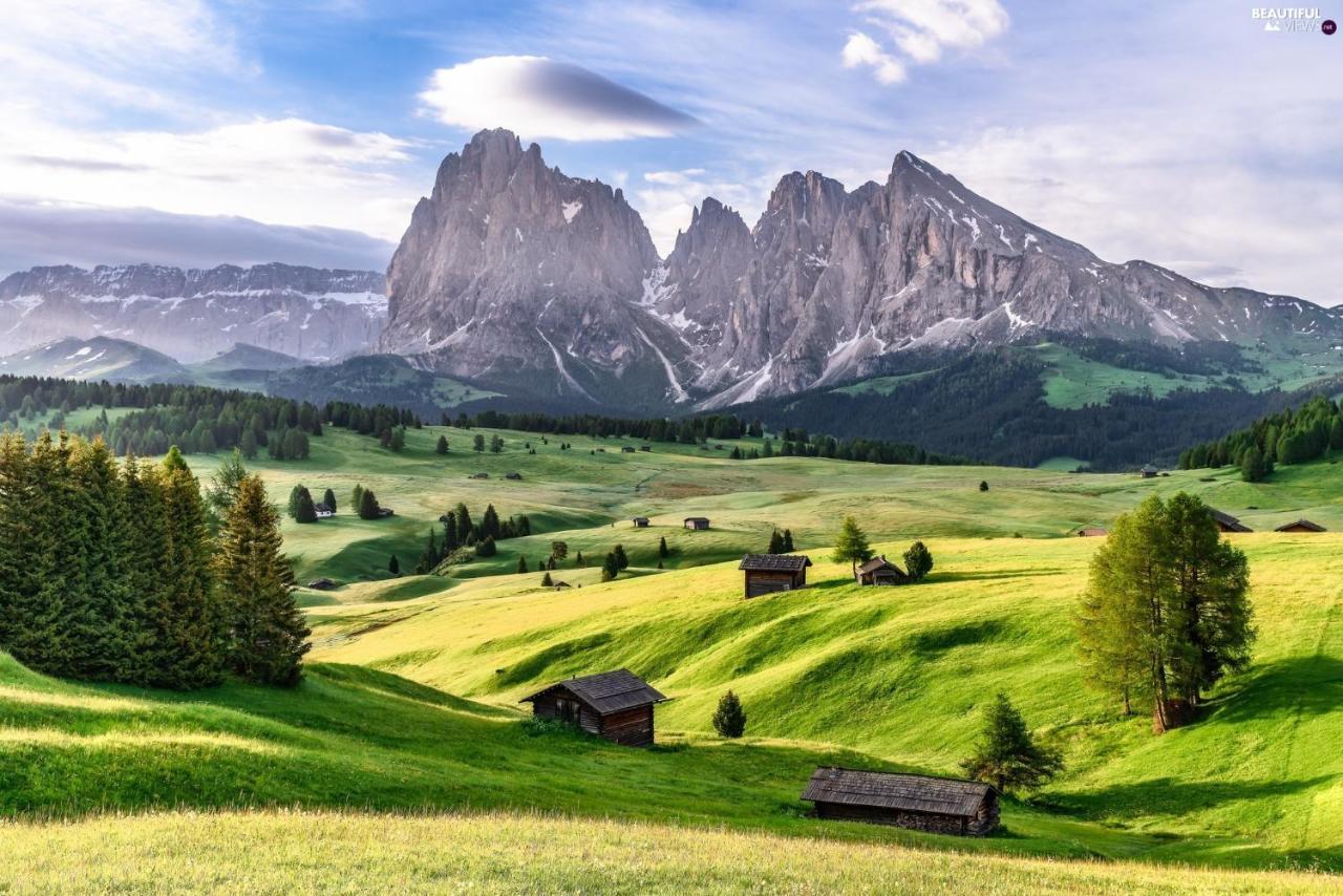 Hotel Cosmea 4 Stars - Your Dolomites Experience Ortisei Exteriér fotografie